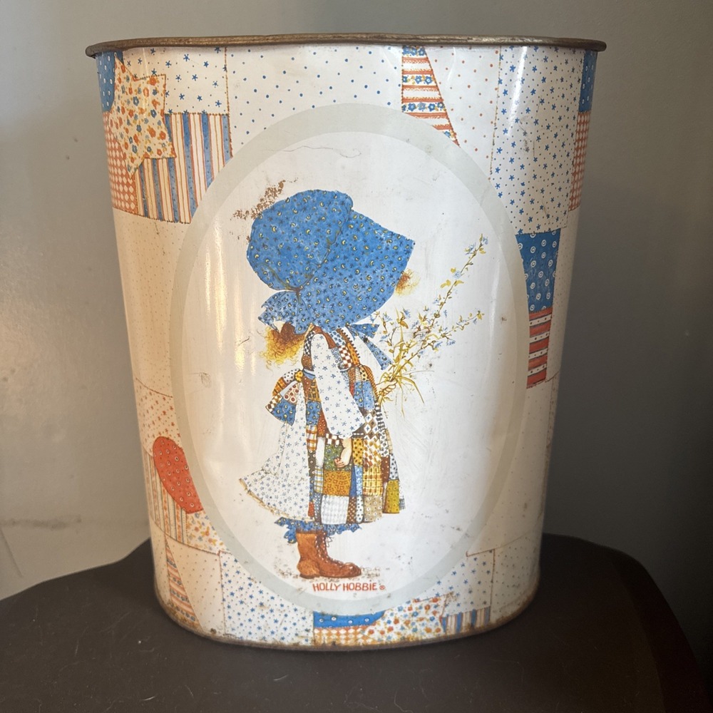 1974 Holly Hobbie Metal Waste Basket 13" Cheinco USA Garbage Trash Can Vintage